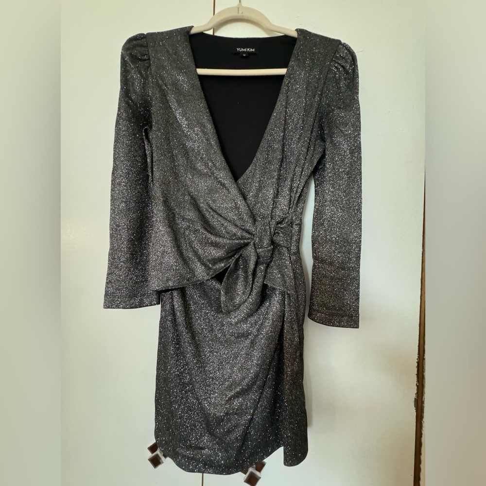 Dress side 4 .